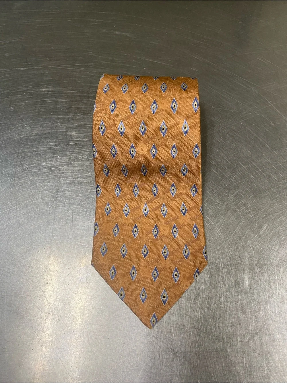 Men's Tan Geometric Pattern Silk Tie